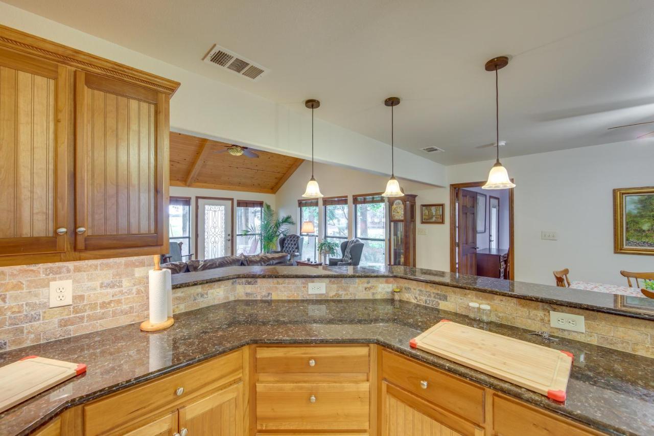 Dog-Friendly Wills Point Home With Grill On 10 Acres Canton Exterior foto